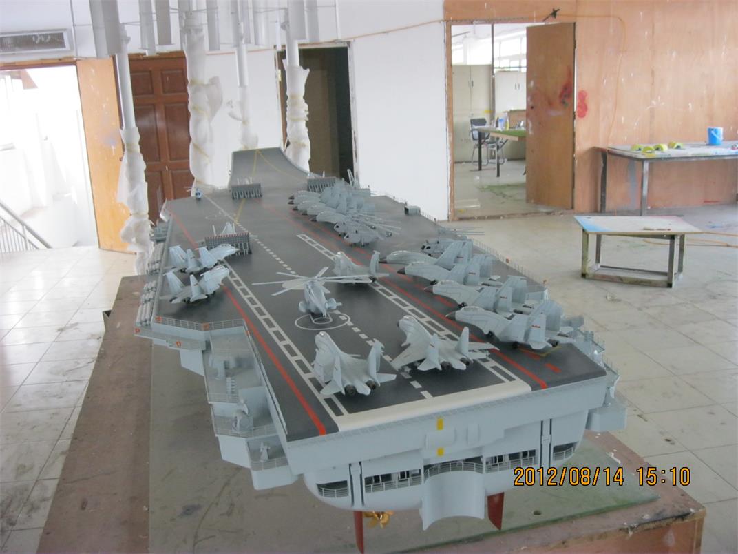 隆林辽宁舰模型